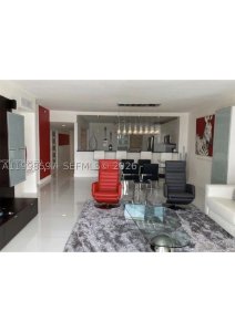 Alquiler de apartamento en Golden Bay Club 605