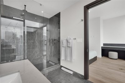Comprar apartamento no E11EVEN Hotel & Residences 3110