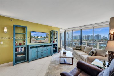 Harbor Tower at Waterways Apt #904