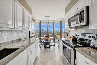 Aluguel de apartamento no Harbor Tower at Waterways 904