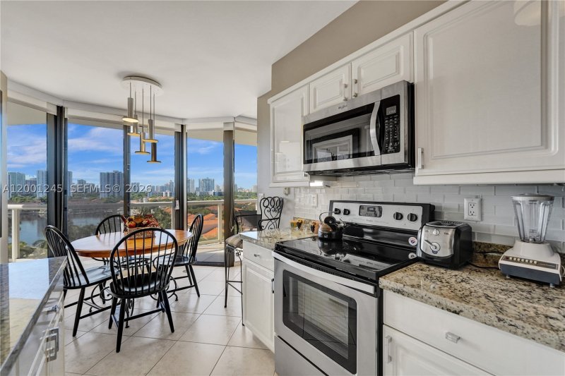 Alquiler de apartamento en Harbor Tower at Waterways 904