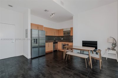 Comprar apartamento en Met 1 PH-3903