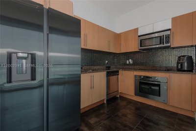 Comprar apartamento en Met 1 PH-3903