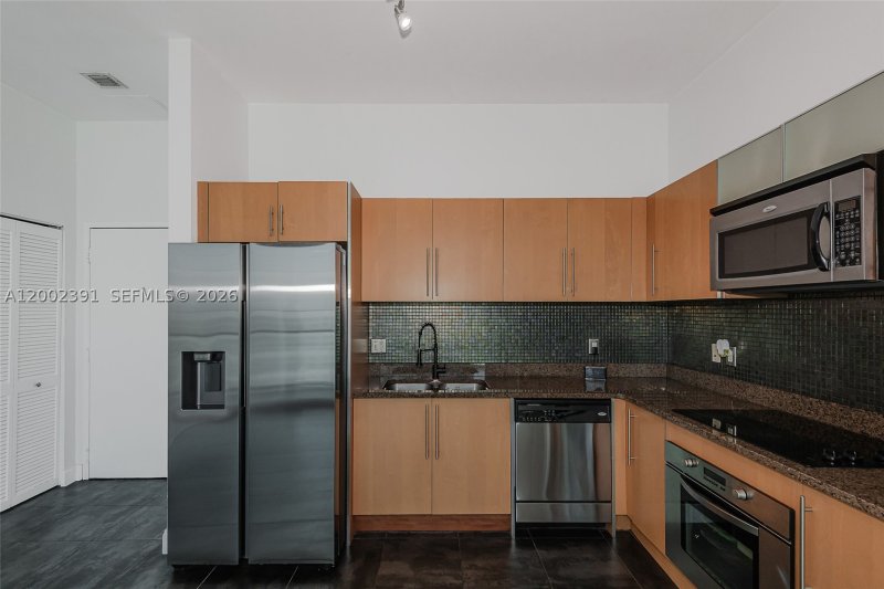 Condo for sale at Met 1 PH-3903