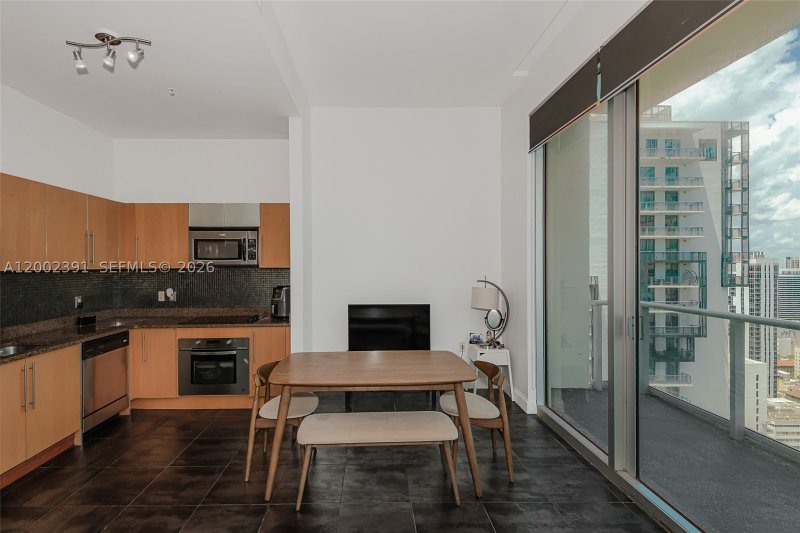 Comprar apartamento en Met 1 PH-3903