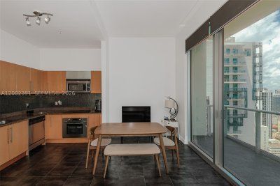 Comprar apartamento en Met 1 PH-3903