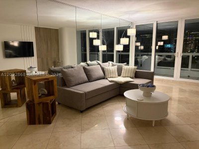 Alquiler de apartamento en The Grand A-1236