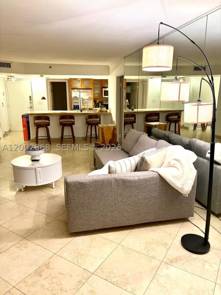 Alquiler de apartamento en The Grand A-1236
