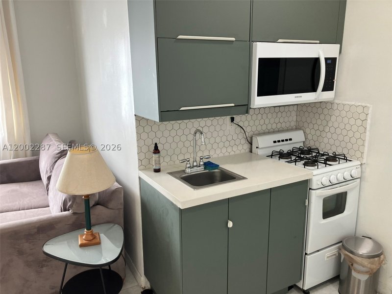 Condo for sale at Ocean Walk on South Beach 306