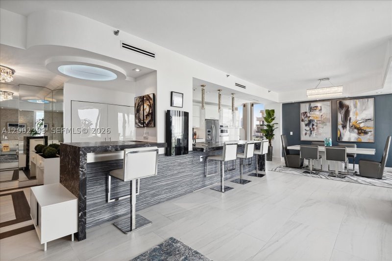 Comprar apartamento no Turnberry Isle PH-D