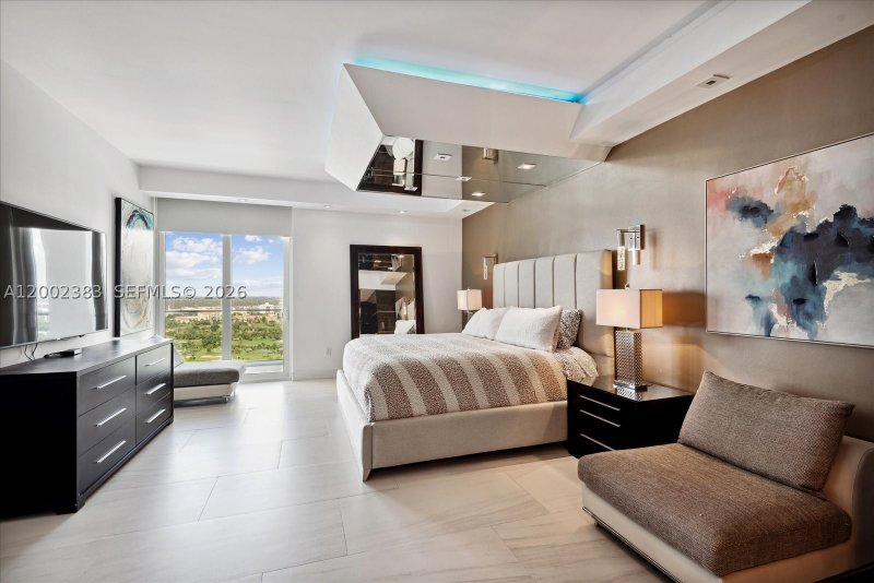 Comprar apartamento no Turnberry Isle PH-D