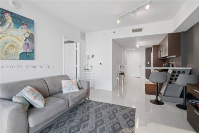 Comprar apartamento no Icon Brickell Tower I 3804