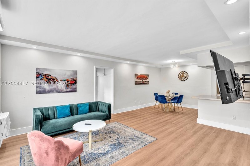 Property photo # 2