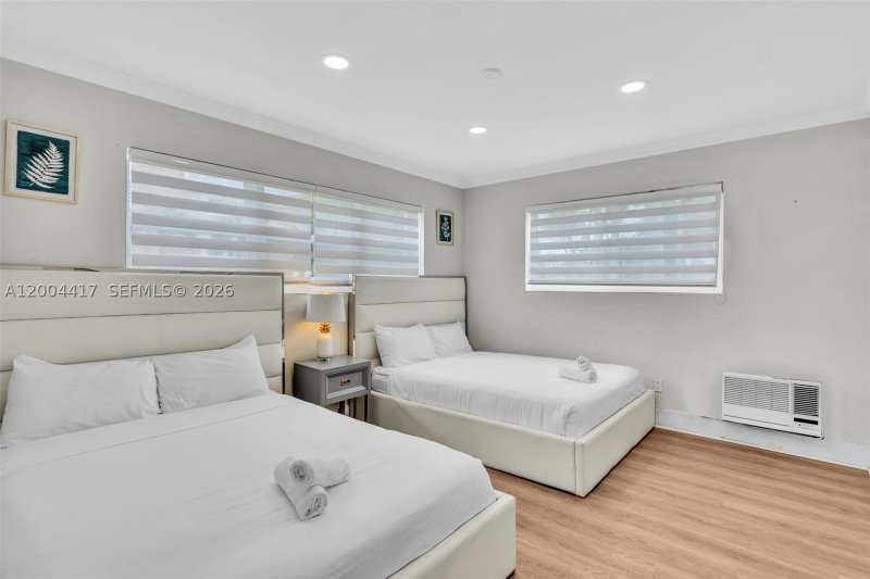 Property photo # 9