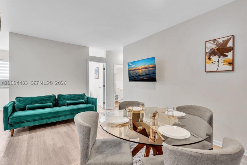 Property photo # 4