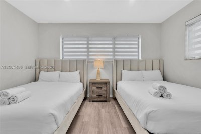 The Imperial Manor Apt #17