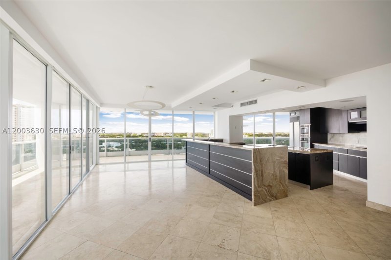 Condo for sale at Bristol Tower 1805