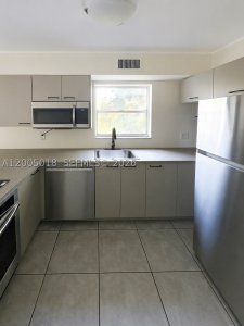 Aluguel de apartamento no Nirvana 2 C402