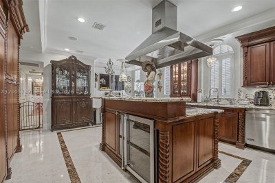 Biltmore II Apt #5