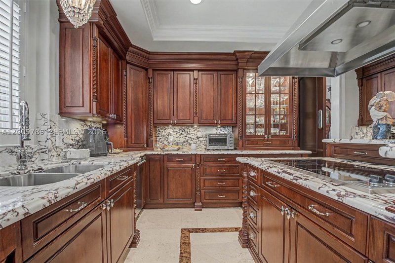 Condo for sale at Biltmore II 5