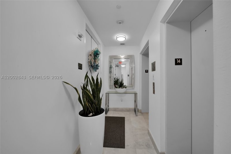 Alquiler de apartamento en Trump Tower One 1406