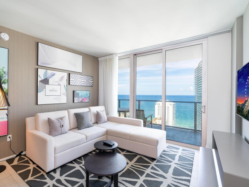 Condo for sale at Hyde Beach House R2905