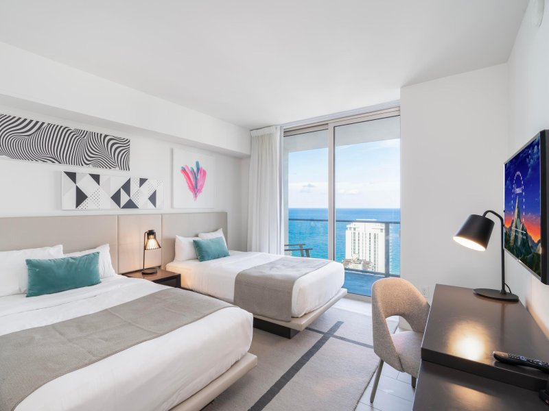 Condo for sale at Hyde Beach House R2905