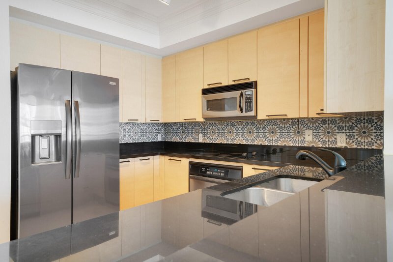 Condo for sale at 350 Las Olas Place 860
