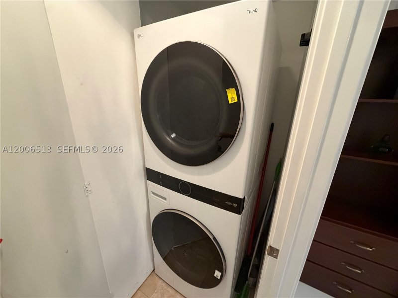 Alquiler de apartamento en Trump Royale 5105