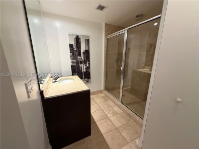 Alquiler de apartamento en Trump Royale 5105