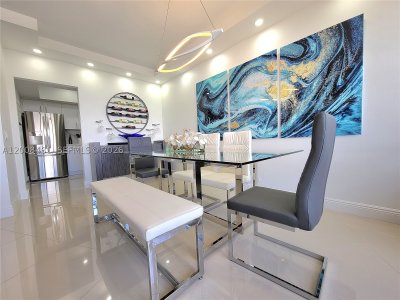 Aluguel de apartamento no Alexander Towers 1203