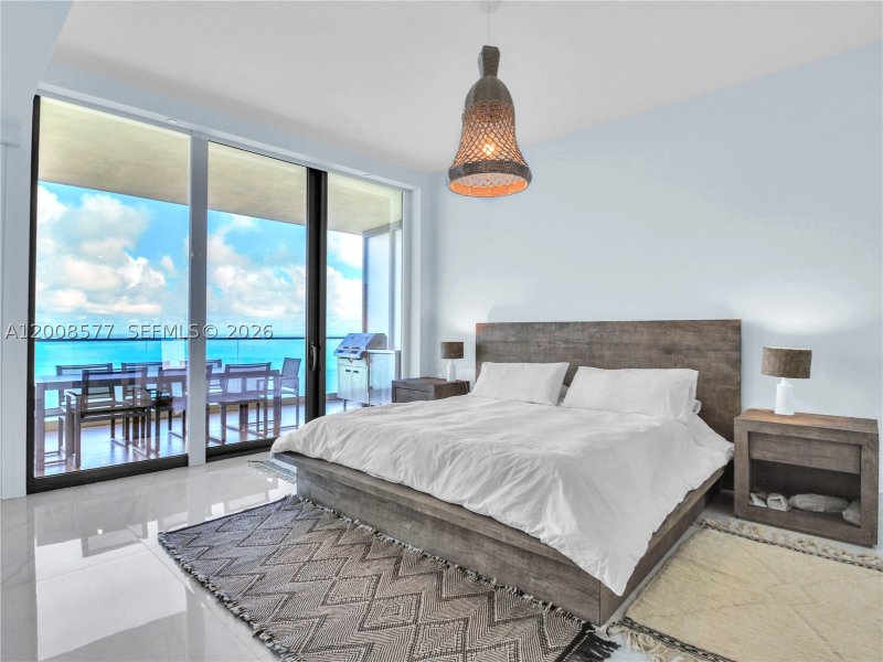 Alquiler de apartamento en Residences by Armani / Casa 4303