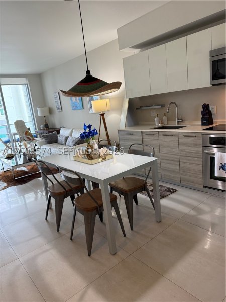 Apartment for rent at Brickell House Condo 807