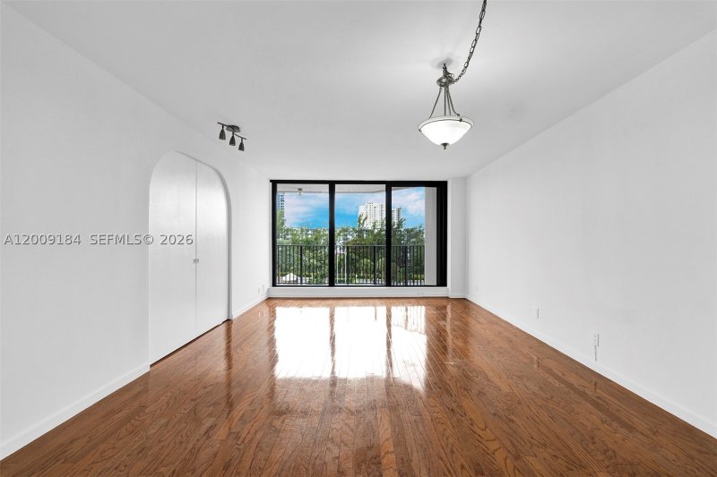 Condo for sale at Anchor Bay Club 305
