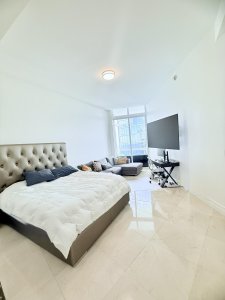 Comprar apartamento no Trump Tower Three Ph4307