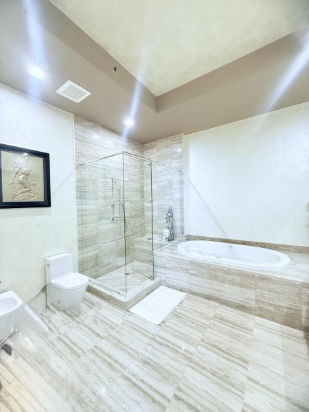 Comprar apartamento no Trump Tower Three Ph4307