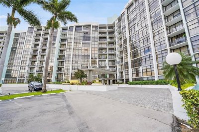 Comprar apartamento no 200 Leslie 1128