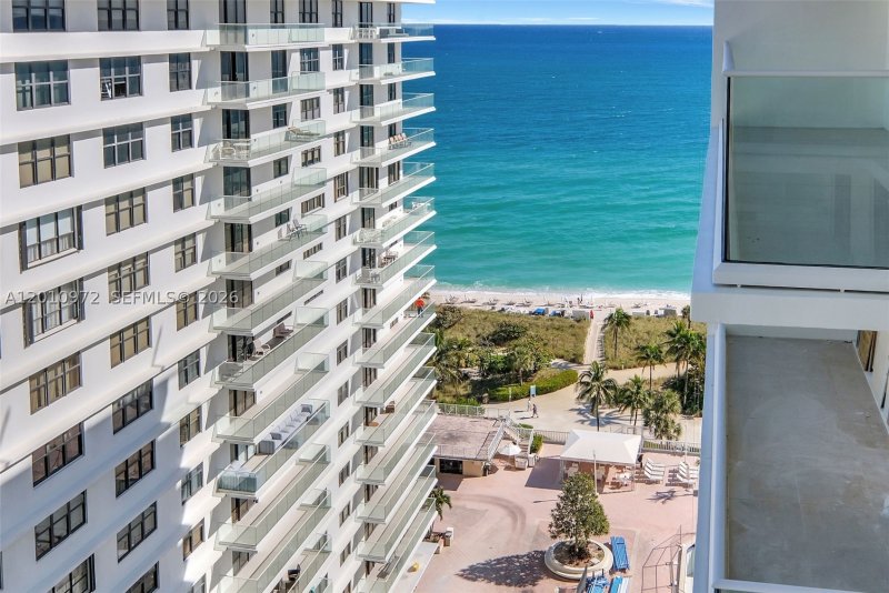 Aluguel de apartamento no Balmoral Condo 20T