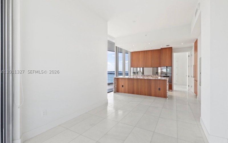 Alquiler de apartamento en Una Residences at Brickell 704