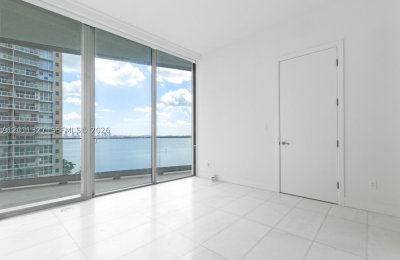 Alquiler de apartamento en Una Residences at Brickell 704