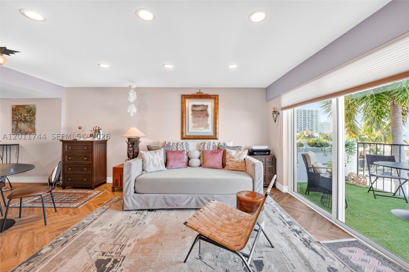 Bayshore Terrace Apt #501