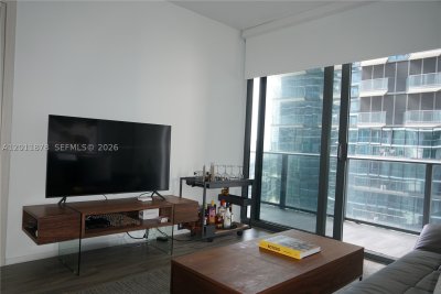 Comprar apartamento en SLS Lux Brickell 2306