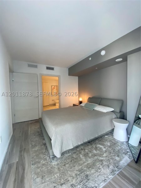 Comprar apartamento en SLS Lux Brickell 2306