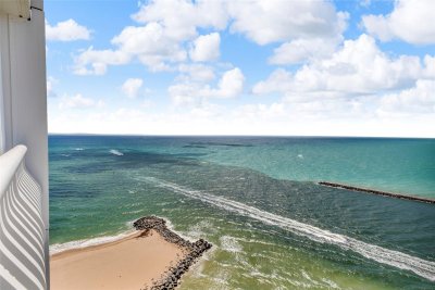 Comprar apartamento en Point of Americas 2805