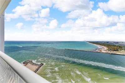 Comprar apartamento en Point of Americas 2805