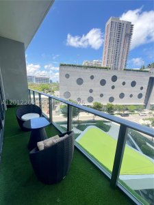 Aluguel de apartamento no Paraiso Bayviews 404