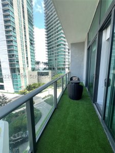 Aluguel de apartamento no Paraiso Bayviews 404