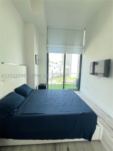 Aluguel de apartamento no Paraiso Bayviews 404