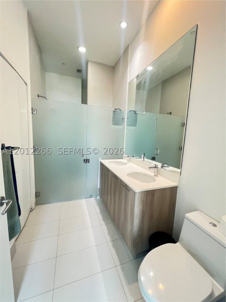 Alquiler de apartamento en Paraiso Bayviews 404