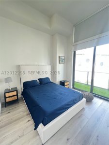 Aluguel de apartamento no Paraiso Bayviews 404